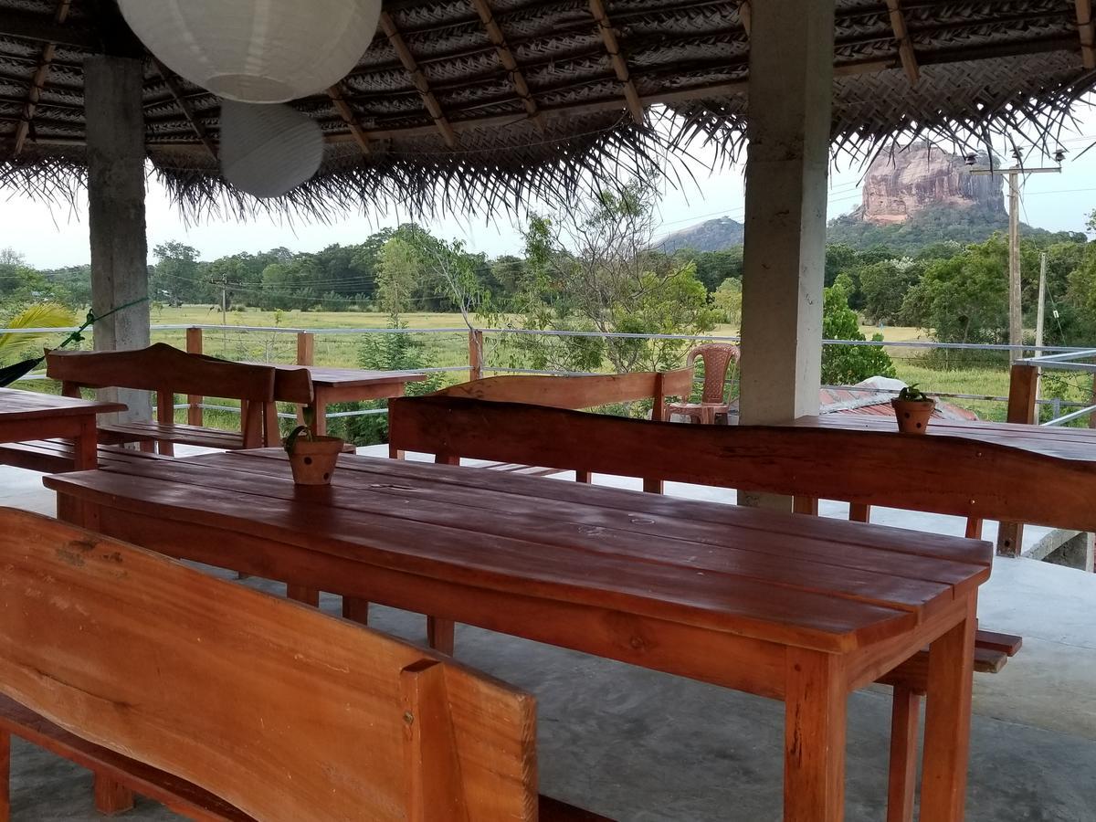 Nelu Villa Sigiriya Esterno foto